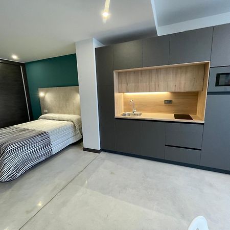 Aljama Burgos Aparthotel Exteriör bild