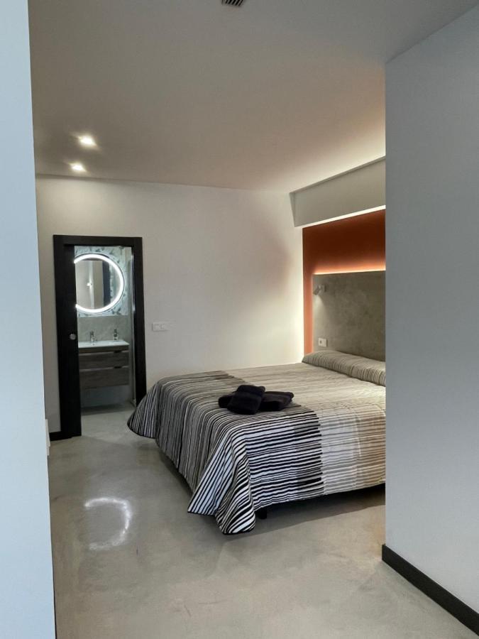 Aljama Burgos Aparthotel Exteriör bild