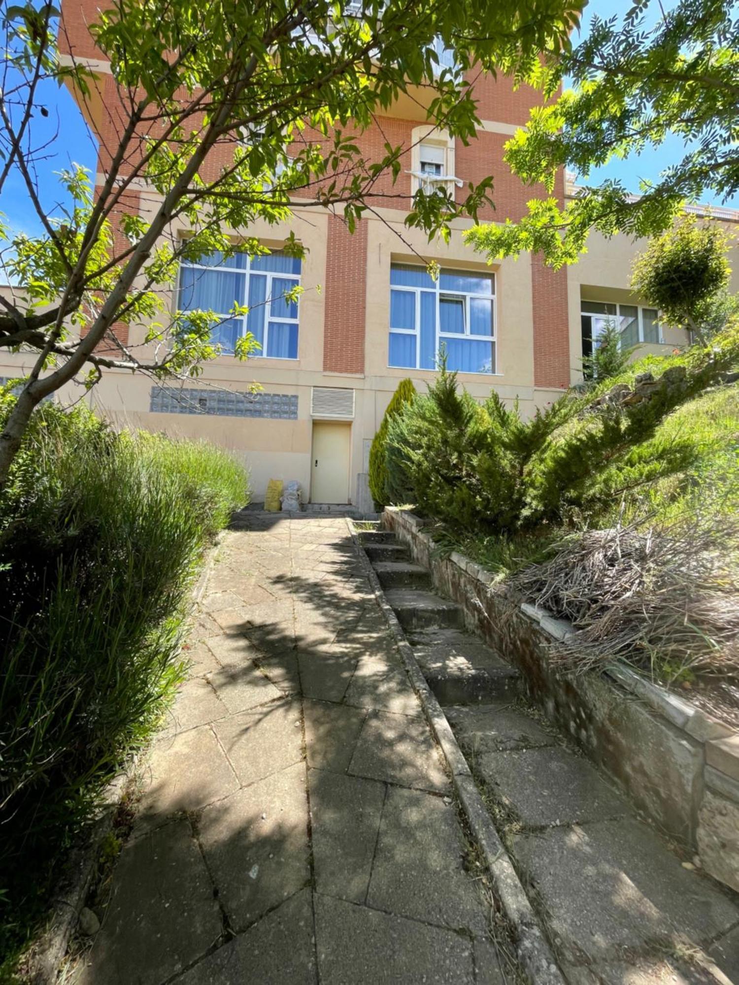 Aljama Burgos Aparthotel Exteriör bild