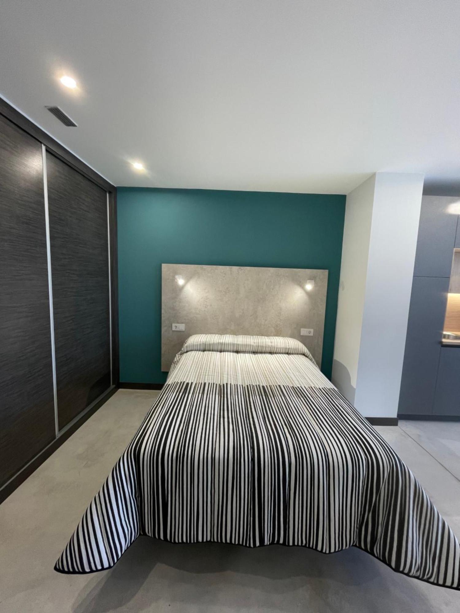 Aljama Burgos Aparthotel Exteriör bild